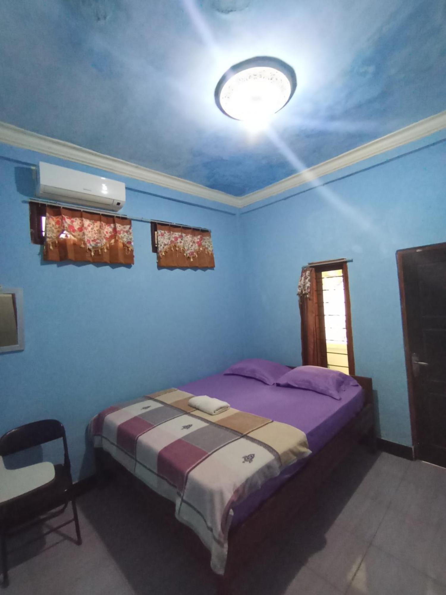 Pedek Homestay Прайя Экстерьер фото